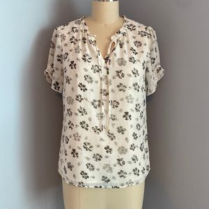 Talbots cream and silver floral blouse size XS